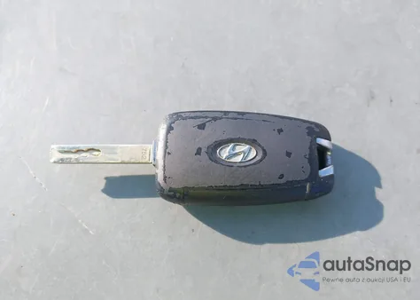 2019 Hyundai Santa Fe Se from USA, damaged, VIN 5NMS2CAD9KH106651